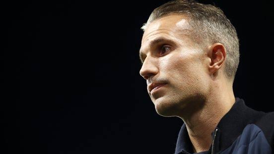 Robin van Persie neemt