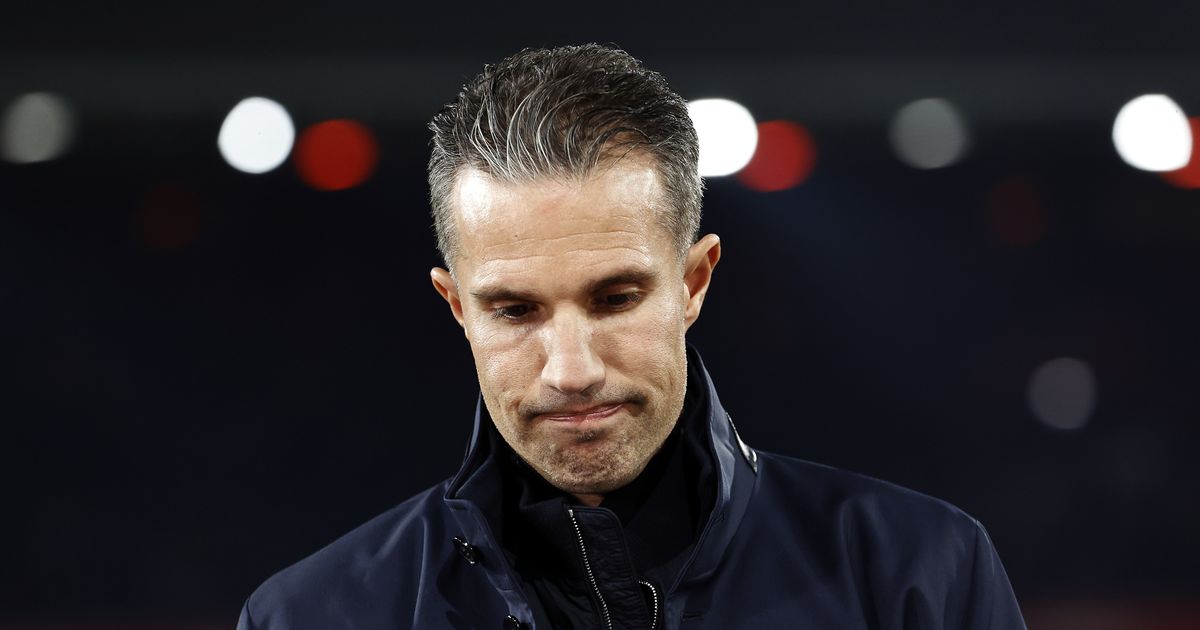 Robin van Persie is met de grond