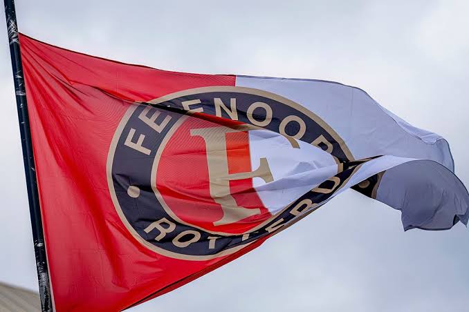 Feyenoord Rotterdam Management Roept